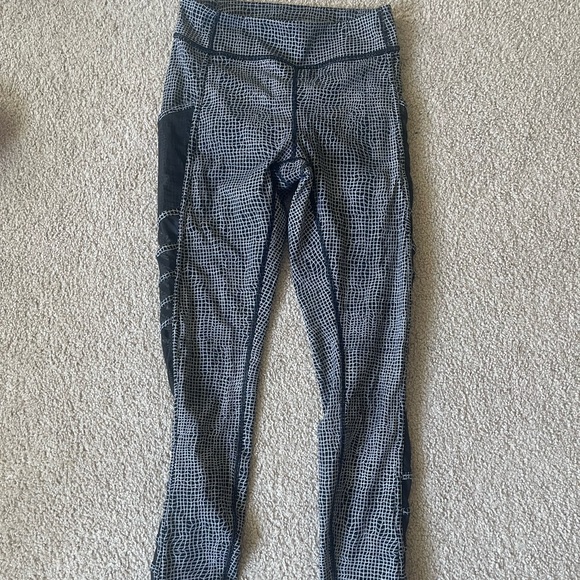Lululemon leggings - Picture 2 of 2